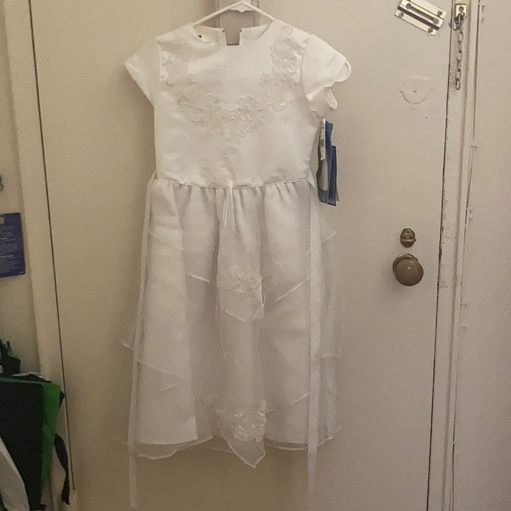 Girls dress